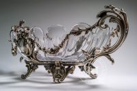 Jardinière de style Rocaille en cristal et bronze argenté