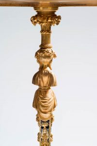 Guéridon en bronze doré de style Louis XVI