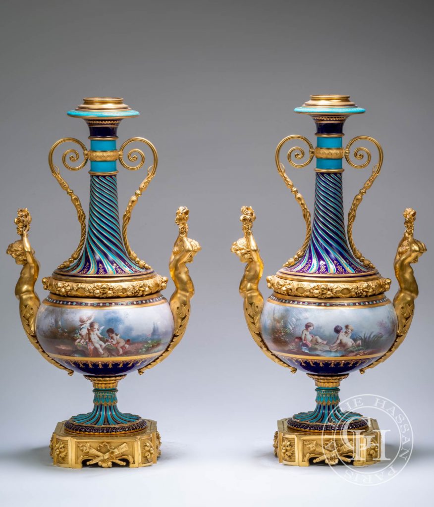 Pair of Sevres vases Manufacture Sèvres Galerie Hassan