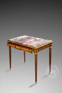 Table de salon Louis XVI